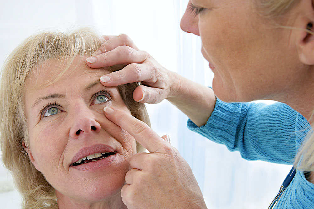 Macular Degeneration – Safe and Unhealthy Foods