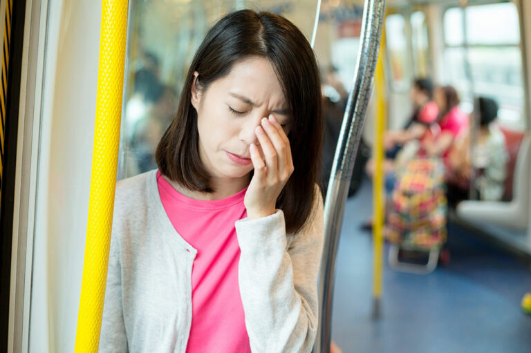 Top 10 unfavorable cities for people with migraines